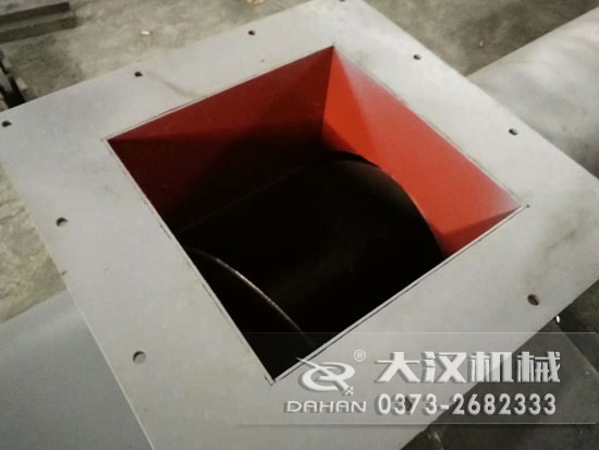 粉煤灰螺旋输送机进料口